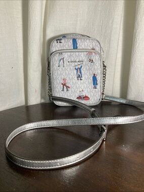 Michael Kors signature unique Crossbody Messenger Bag with Winter Sport ski seen